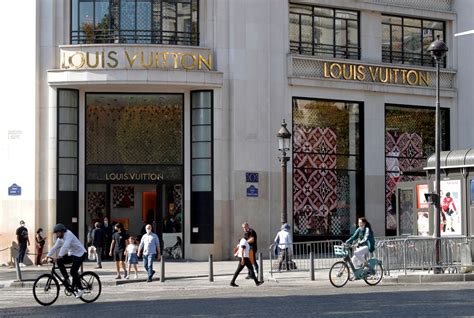 Thriving Louis Vuitton offsets drop in sales at luxury group LVMH